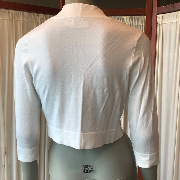 Eliza J White Bolero Knit Shrug Cardigan 3/4 Sleeve Size Medium - Picture 3 of 8